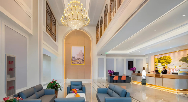 Vienna Hotel Beijing Changping Science and Technology Park, Book Hotel Hoteller i Beijing Province med parkering, Parkering