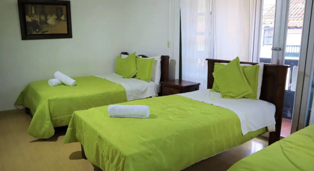 Четырёхместный номер Comfort Hotel Bera-k