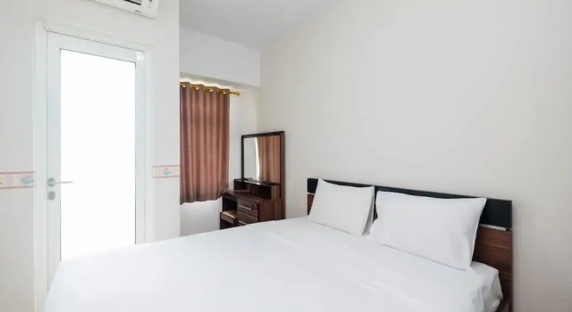 Comfortable Studio at Springlake Summarecon Bekasi Apartment