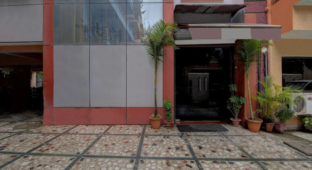 OYO 4275 Hotel Sunraj Residency, Rezerwuj Hotel Hotele w Ranchi z parkingiem, Parking