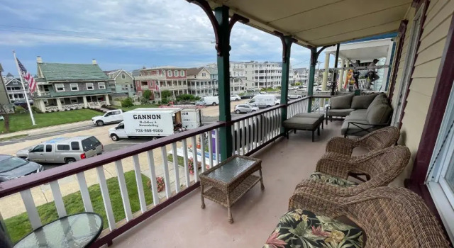 Полулюкс Beachliner Hotel