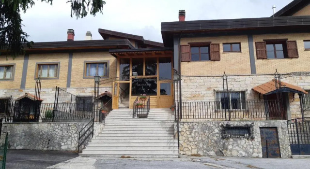 Residence Fonte Eremita, Book Hotel Hotels in Abruzzo with Parking, Parking
