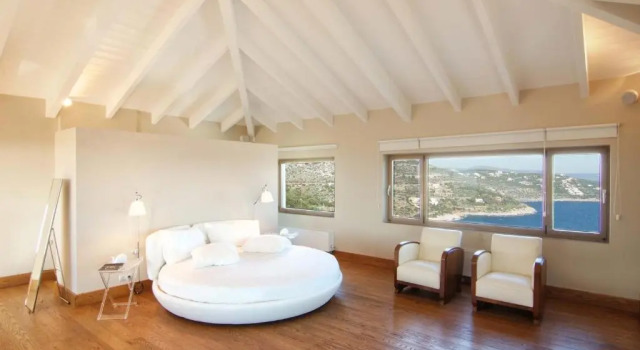 Seaview Peninsula Villa