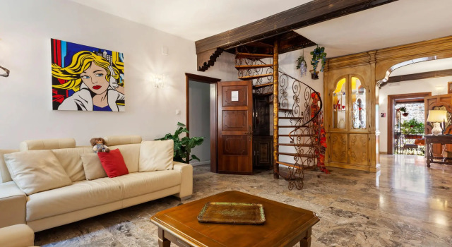 Ca del Cinema B&B, Забронировать Отель Отели Венеции с завтраком, рядом с Церковь Святого Георгия Великого, Завтраки