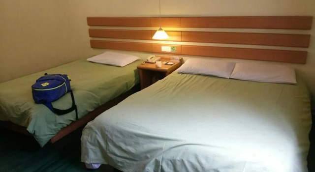 Home Inn Hangzhou Wulin Square, Забронировать Отель Сячэн Ханчжоу, рядом с West Lake Cultural Square