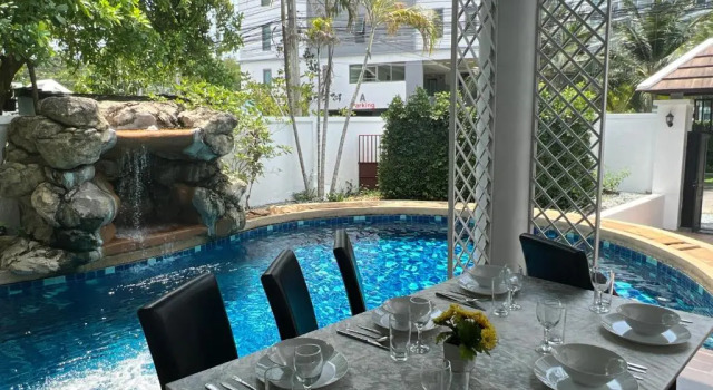 Вилла с 6 комнатами Paradise Pool Villa Pattaya in Tropicana Village