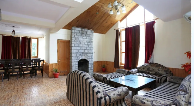 OYO 7008 Astha Cottage, Забронировать Дом для отпуска Коттеджи Манали, Коттедж