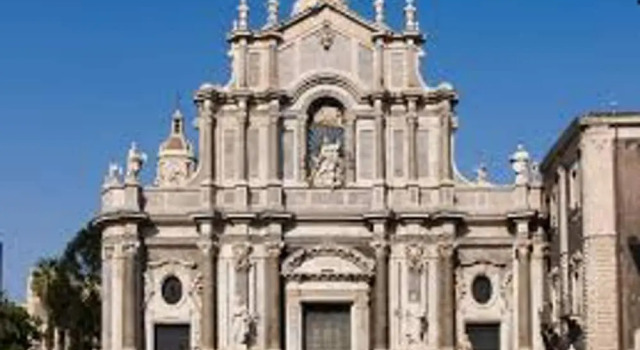 Property With one Bedroom in Catania - 4 km From the Beach, Book Hotel Hotels in Sicily with Parking, Parking