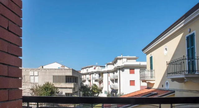 M32 - Marcelli, nuovo monolocale fronte mare, Rezervovat Hotel Marcelli 