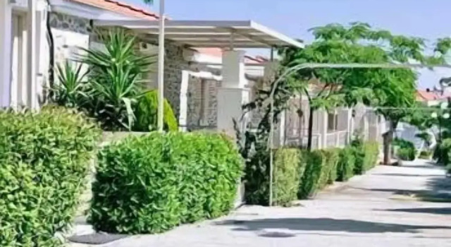Oikies Small Elegant Houses