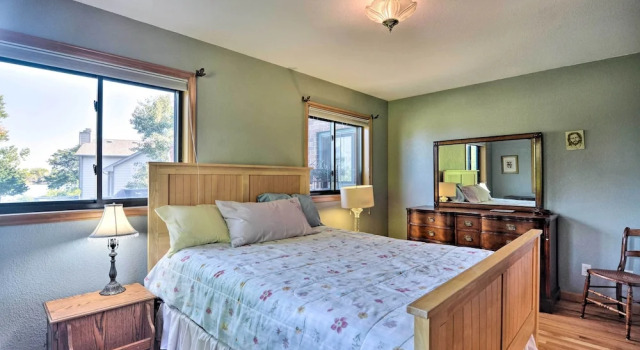 Loveland Guest House w/ Balcony by Boyd Lake, Reserva ahora Hostal o pensión Loveland 