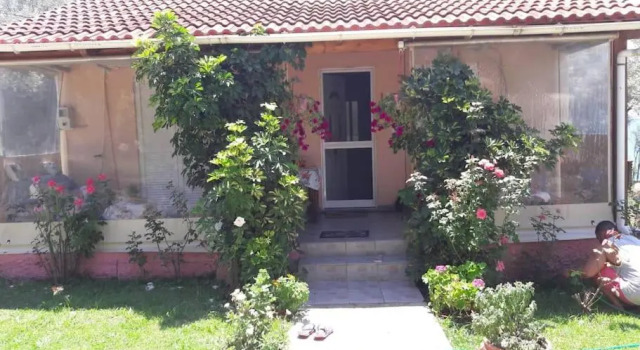 Giota's House, Book Vacation Home Paleros 