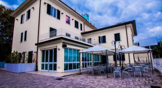 Hotel Butterfly - We Suite