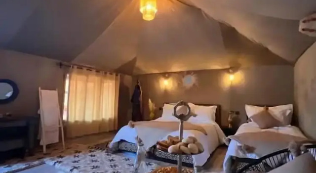 Sultana merzouga camp, Rezervovat Hotel Hotely v Meknes-Tafilalet s parkováním, Parkování