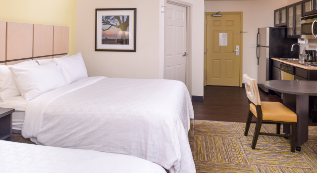 Candlewood Suites Paducah, Rezerwuj Hotel Hotele w Paducah z parkingiem, Parking
