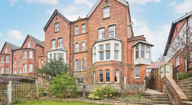 Host Stay The Garden Flat
