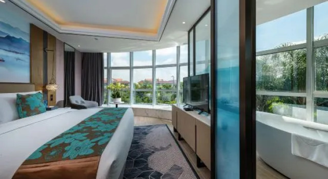 Люкс Business Kunming Lake View Hotel