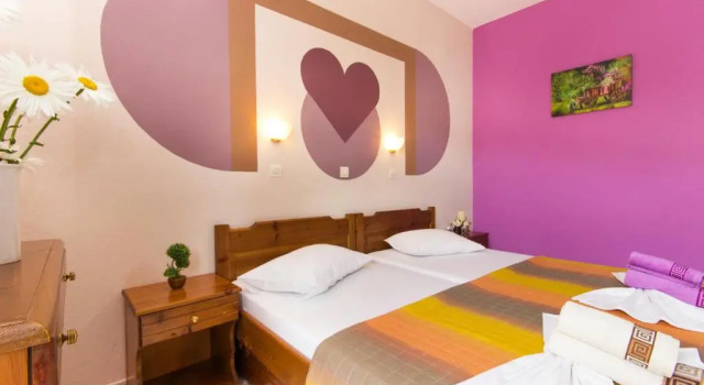 Studios Paschalis, Book Hotel Chrisi Akti 