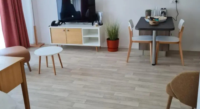 DOMITYS LES CERNEAUX, Забронировать Отель Азбрук Westhoek