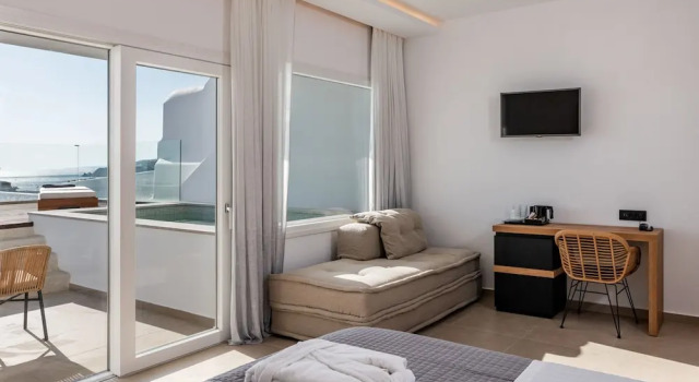 Полулюкс Avra Luxury Suites Mykonos