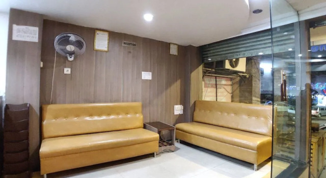 Hotel Purple Orchid