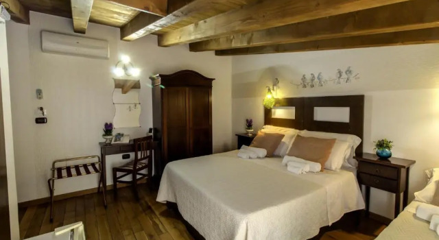 Трёхместный номер Standard с балконом Villa Ghetta Country House
