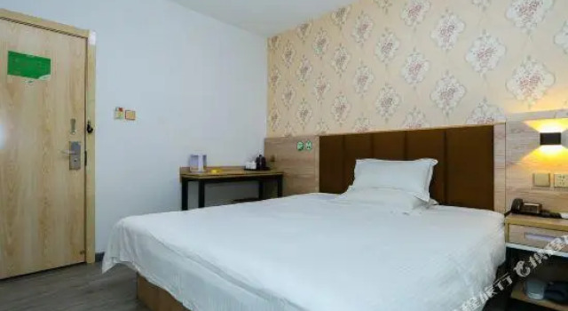 99inn Selected (Beijing Huilongguan East Street Metro Station), Book Hotel Hoteller i Beijing Province med parkering, Parkering