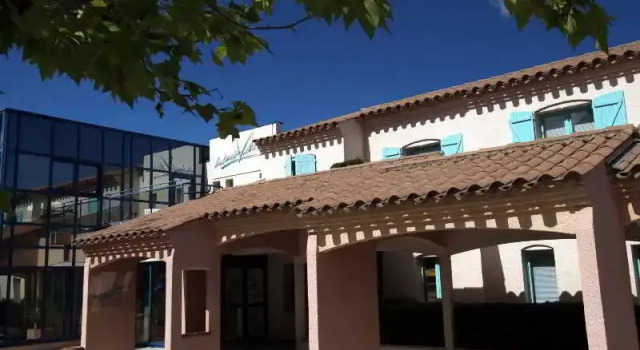 Residence Les Alberes, Rezerwuj Hotel Hotele w Vermillion Coast z basenem, Basen