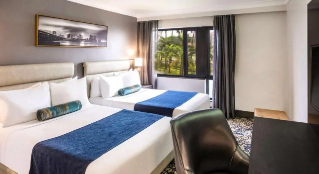 Четырёхместный номер Deluxe Mövenpick Hotel Ikoyi Lagos