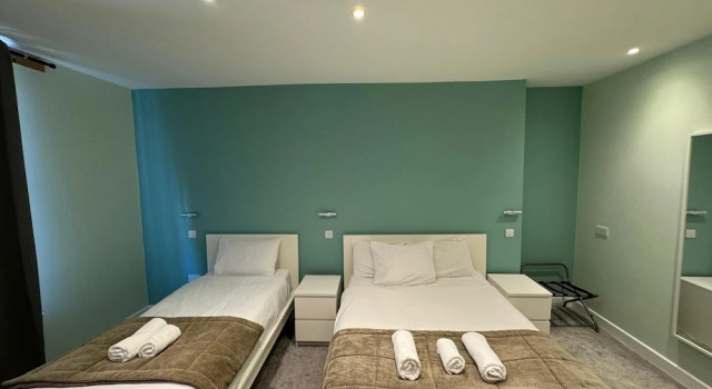 Семейный номер Standard The George Hotel
