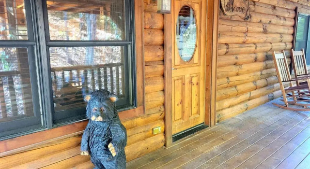 Коттедж Red Wolf Cabin in Maggie Valley
