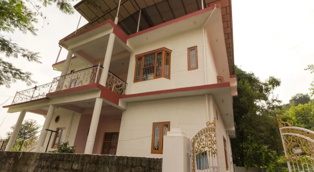 OYO 16652 Home Spacious 2BHK Villa Ram Nagar, Забронировать Вилла Виллы штата Химачал-Прадеш, Вилла