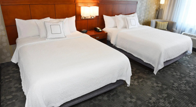 Четырёхместный номер Standard Courtyard By Marriott Sioux Falls