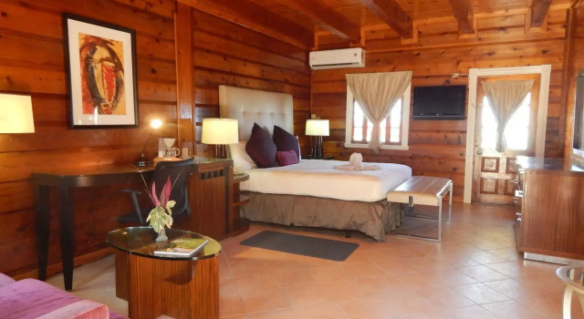 Mangos Boutique Beach Resort