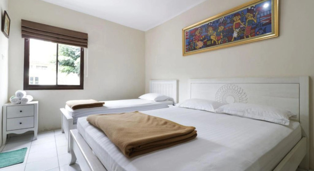 Deluxe Kolmen hengen huone Jayagiri Guesthouse By Belgareti