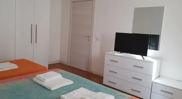 Red Line Room Division, Book Hotel Viale Monza Sesto San Giovanni