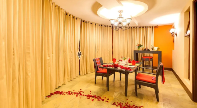 Люкс с балконом Enashipai Resort & Spa