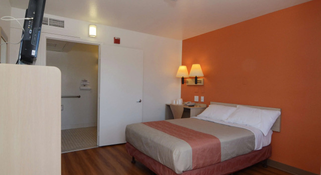 Двухместный номер Motel 6-Indio, CA - Palm Springs