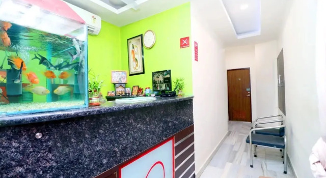 Hotel Plazza by OYO Rooms, Забронировать Отель Хисар штат Харьяна, рядом с Hisar Railway Station