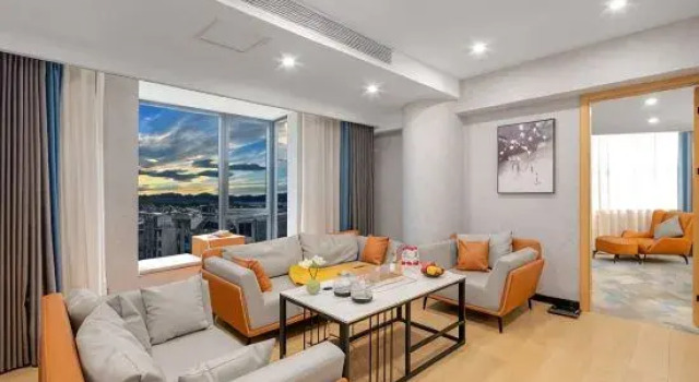 Люкс Business Shengting Smart Hotel (Ruili Branch)