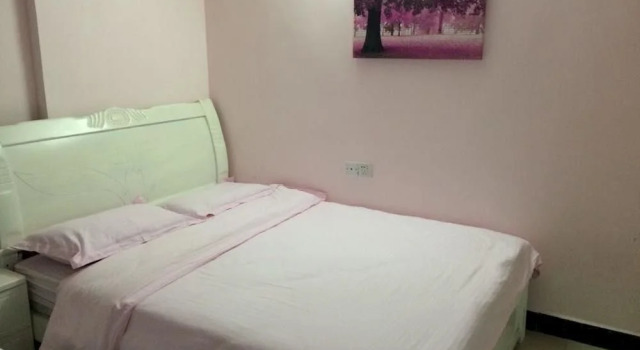 Luobu Hotel, Prenota Hotel Yangshuo Guangxi