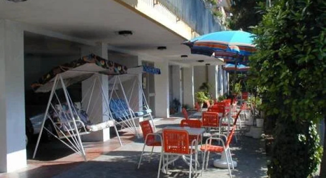 Hotel Savini Rimini, Забронировать Отель Сан Джулиано Римини