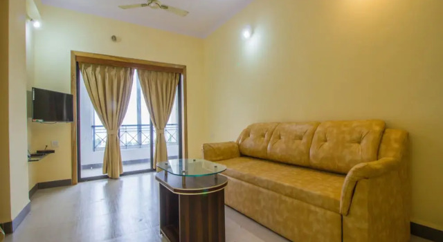 OYO 15368 Home Graceful 2 BHK Ribandar, Book Hotel Ribandar North Goa