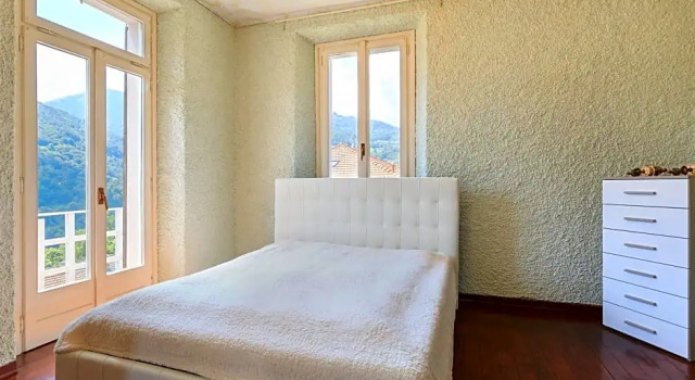 Villa Oleandra with Garden&Swimming pool, Book Villa Hotels in Como with a Pool, Swimming Pool