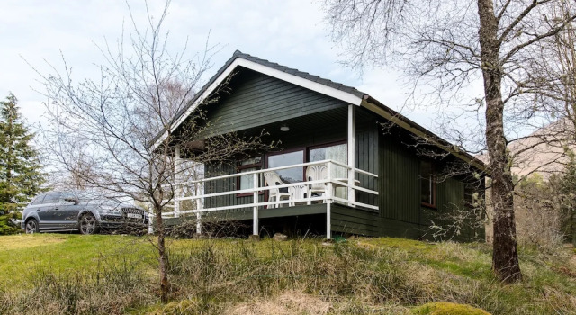 Шале с балконом Heron Lodge sleeps up to 4 with free wifi