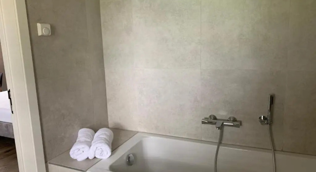 Четырёхместный номер Standard B&B elzartwinning