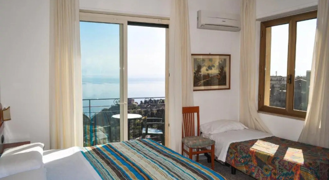 Двухместный номер Standard с видом на море Hotel Condor