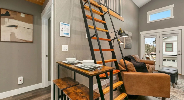 Апартаменты Luxury Living Walk to Poudre Trail and Old Town!