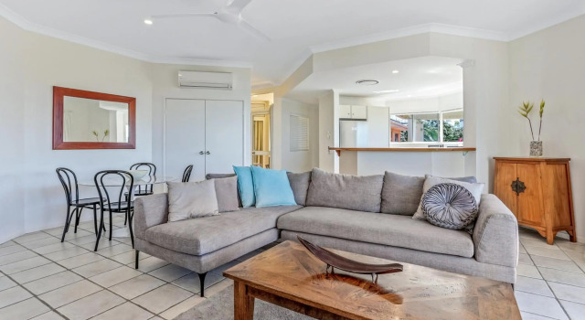Cosy apartment with ocean views, Sunshine Beach, Prenota Appartamento Hotel a Queensland con parcheggio, Parcheggio