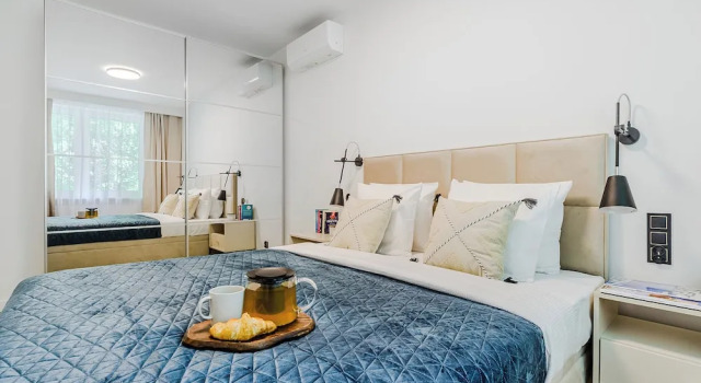 Апартаменты Comfort Lumina 4-room apart near Pałac Kultury